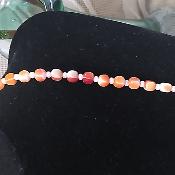 AMAZING 30 Inch Orange Agate Beaded Necklace - Picture 6 of 9